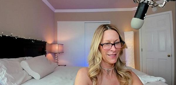  Private Sex Show with Camgirl Milf Jess Ryan